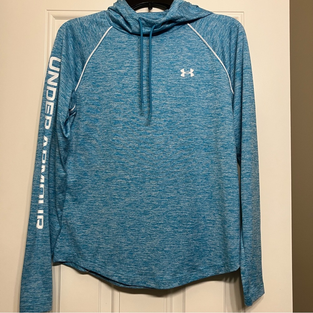 Under Armour Women’s Blue Long Sleeve Drawstring Hoodie Pullover Size Medium